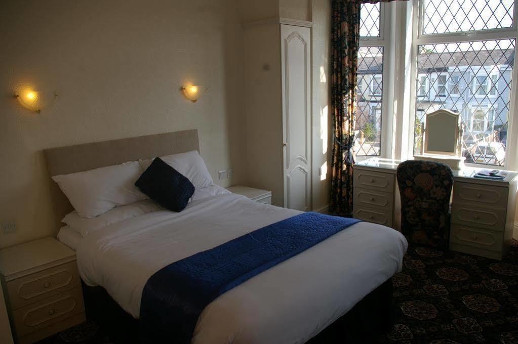 Hotel Le Maitre à Southport Extérieur photo